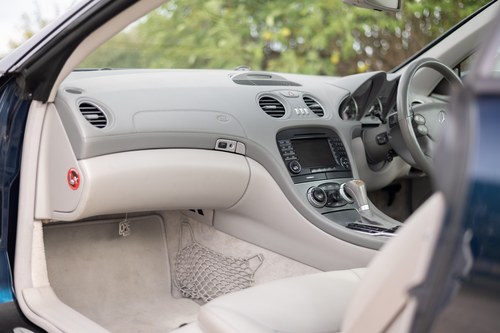 2005 Mercedes-Benz SL350 (R230) En venta (imagen 92 de 206)