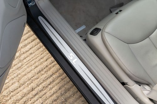2005 Mercedes-Benz SL350 (R230) En venta (imagen 88 de 206)