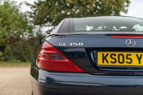 2005 Mercedes-Benz SL350 (R230) En venta (imagen 162 de 206)