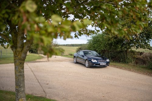 2005 Mercedes-Benz SL350 (R230) En venta (imagen 21 de 206)