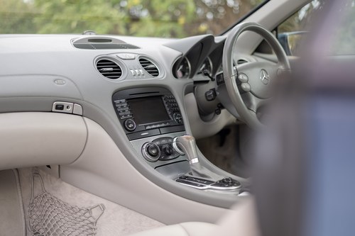 2005 Mercedes-Benz SL350 (R230) En venta (imagen 90 de 206)