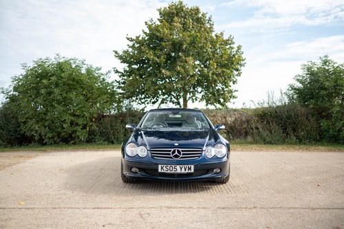 2005 Mercedes-Benz SL350 (R230) En venta (imagen 3 de 206)