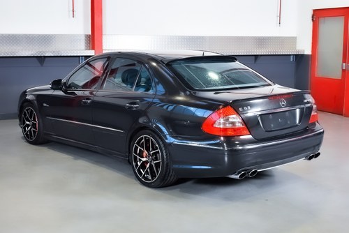 2007 Mercedes-Benz E63 AMG Sedan (W211) For Sale (picture 13 of 60)