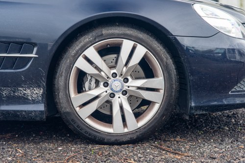 2008 Mercedes-Benz SL350 R230 In vendita (immagine 26 di 172)