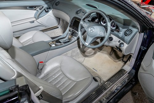 2008 Mercedes-Benz SL350 R230 In vendita (immagine 27 di 172)