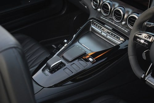 2020 Mercedes-Benz AMG GTR Roadster zum Verkauf (Bild 65 von 120)