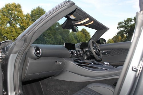 2020 Mercedes-Benz AMG GTR Roadster zum Verkauf (Bild 48 von 120)