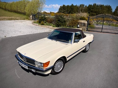 1986 Mercedes-Benz SL300 (R107) Te koop (foto 41 van 234)