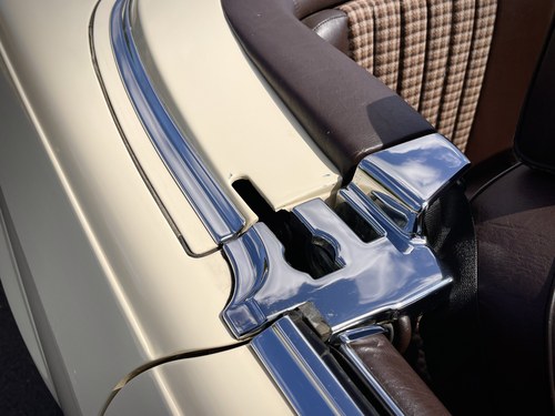 1986 Mercedes-Benz SL300 (R107) Te koop (foto 104 van 234)