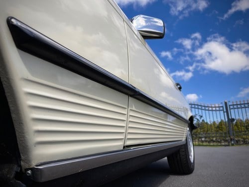 1986 Mercedes-Benz SL300 (R107) Te koop (foto 162 van 234)