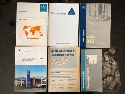 1986 Mercedes-Benz SL300 (R107) Te koop (foto 216 van 234)