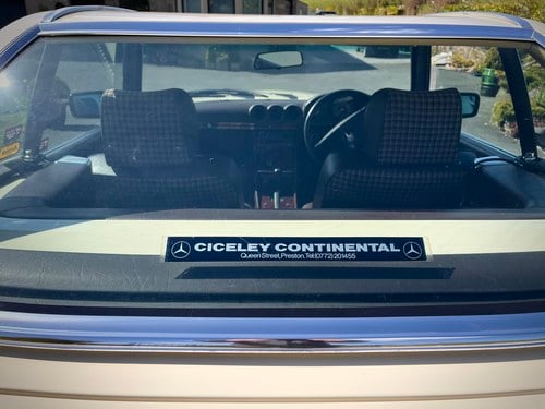 1986 Mercedes-Benz SL300 (R107) Te koop (foto 137 van 234)