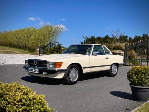 1986 Mercedes-Benz SL300 (R107) Te koop (foto 25 van 234)