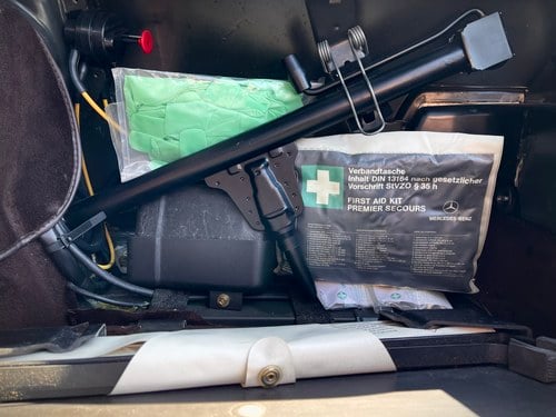 1986 Mercedes-Benz SL300 (R107) Te koop (foto 131 van 234)