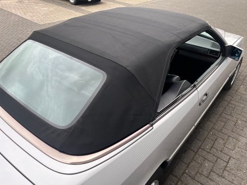 1992 Mercedes 300 CE-24 Cabriolet In vendita (immagine 30 di 51)