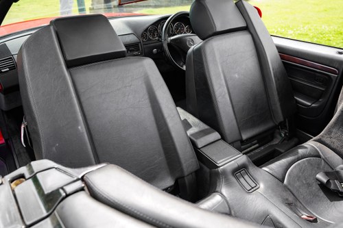 2000 Mercedes-Benz 280SL (R129) à vendre (picture 79 of 242)