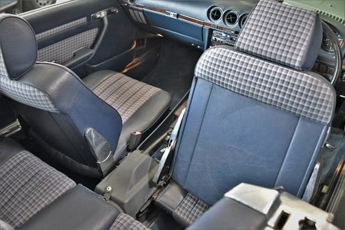 1987 Mercedes-Benz 300 SL (R107) Te koop (foto 56 van 119)