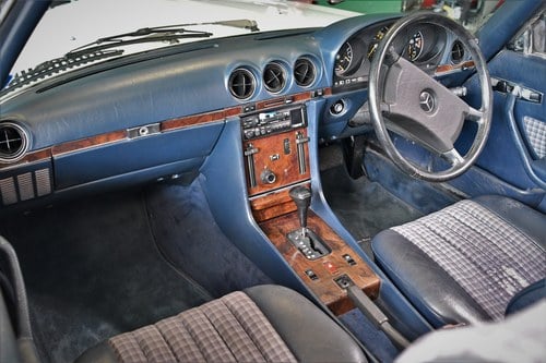 1987 Mercedes-Benz 300 SL (R107) Te koop (foto 43 van 119)