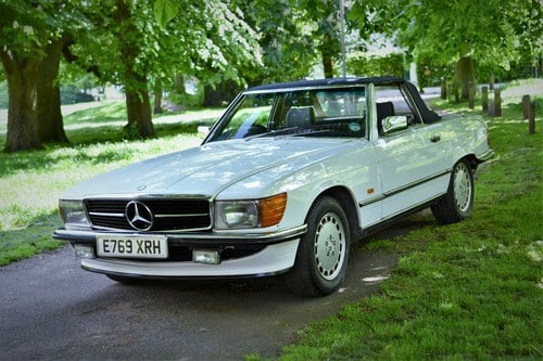 1987 Mercedes-Benz 300 SL (R107) Te koop (foto 31 van 119)