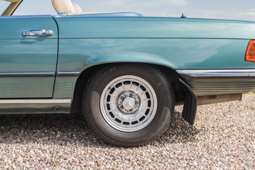 1984 Mercedes-Benz 380 SL (R107) In vendita (immagine 41 di 205)