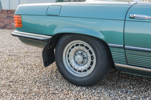 1984 Mercedes-Benz 380 SL (R107) In vendita (immagine 95 di 205)