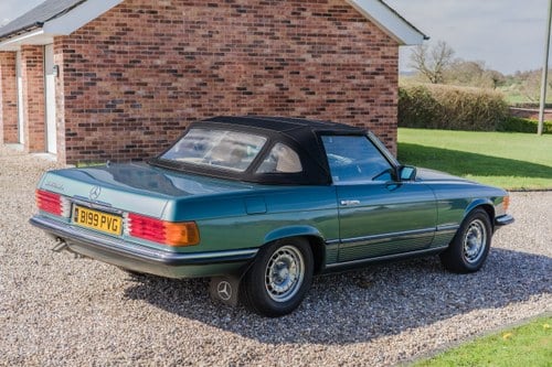 1984 Mercedes-Benz 380 SL (R107) In vendita (immagine 33 di 205)