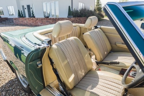 1984 Mercedes-Benz 380 SL (R107) In vendita (immagine 47 di 205)