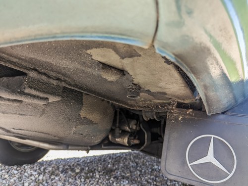 1984 Mercedes-Benz 380 SL (R107) In vendita (immagine 172 di 205)