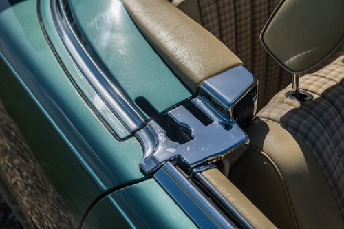 1984 Mercedes-Benz 380 SL (R107) In vendita (immagine 72 di 205)