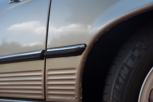 1986 Mercedes Benz 560SL (R107) zum Verkauf (Bild 107 von 192)