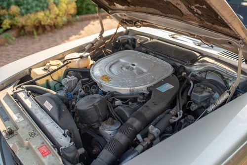 1986 Mercedes Benz 560SL (R107) zum Verkauf (Bild 151 von 192)