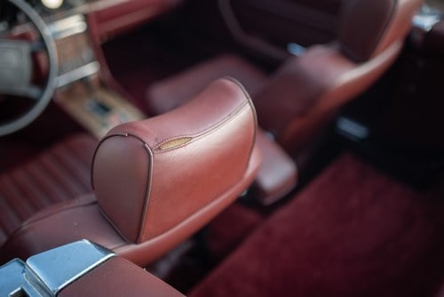 1986 Mercedes Benz 560SL (R107) zum Verkauf (Bild 63 von 192)