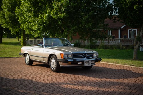 1986 Mercedes Benz 560SL (R107) zum Verkauf (Bild 3 von 192)