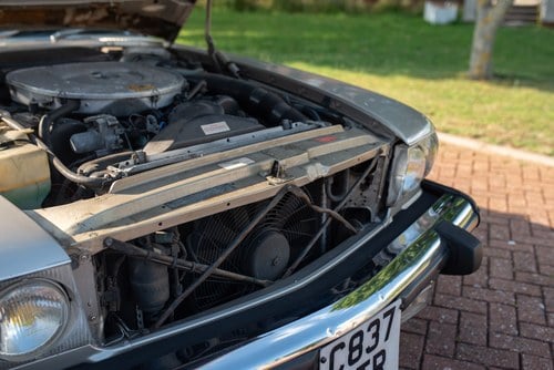 1986 Mercedes Benz 560SL (R107) zum Verkauf (Bild 153 von 192)