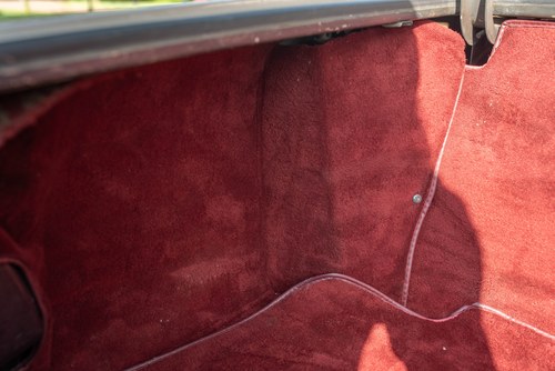 1986 Mercedes Benz 560SL (R107) zum Verkauf (Bild 87 von 192)