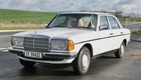 1982 Mercedes-Benz 200 (W123) For Sale (picture 26 of 100)