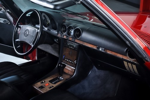 NO RESERVE - 1986 Mercedes-Benz 560SL R107 zum Verkauf (Bild 52 von 104)