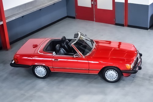 NO RESERVE - 1986 Mercedes-Benz 560SL R107 zum Verkauf (Bild 17 von 104)