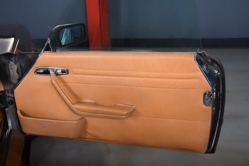 NO RESERVE - 1988 Mercedes-Benz 560SL (R107) LHD For Sale (picture 51 of 94)