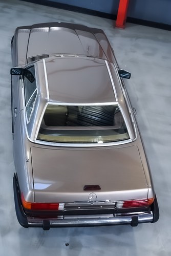 NO RESERVE - 1988 Mercedes-Benz 560SL (R107) LHD For Sale (picture 35 of 94)