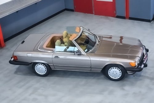 NO RESERVE - 1988 Mercedes-Benz 560SL (R107) LHD For Sale (picture 12 of 94)