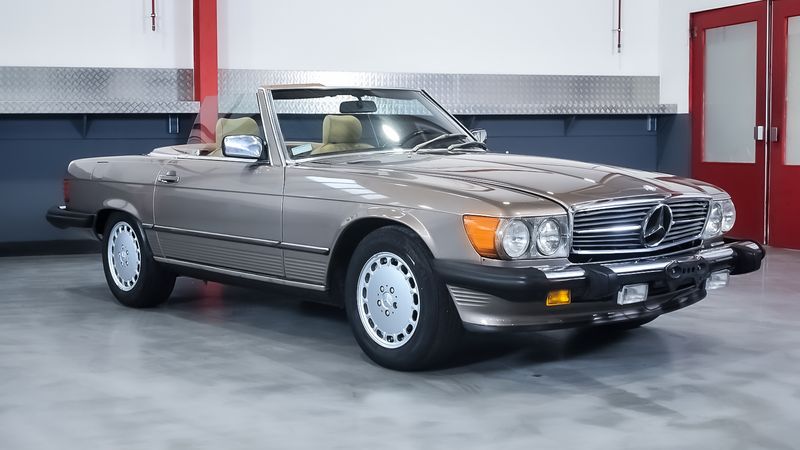 NO RESERVE - 1988 Mercedes-Benz 560SL (R107) LHD For Sale (picture 1 of 95)