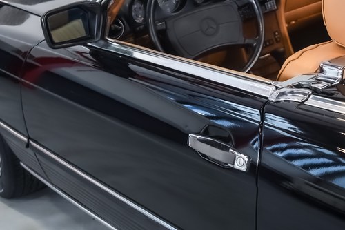 NO RESERVE - 1988 Mercedes-Benz R107 560SL Convertible 5,6L V8 – LHD In vendita (immagine 97 di 118)