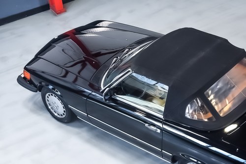 NO RESERVE - 1988 Mercedes-Benz R107 560SL Convertible 5,6L V8 – LHD In vendita (immagine 75 di 118)