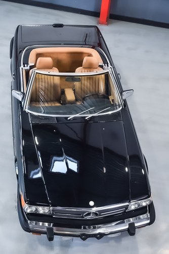 NO RESERVE - 1988 Mercedes-Benz R107 560SL Convertible 5,6L V8 – LHD In vendita (immagine 27 di 118)