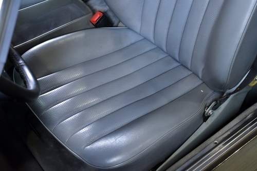 1989 Mercedes-Benz 560SL (R107) LHD En venta (imagen 25 de 93)