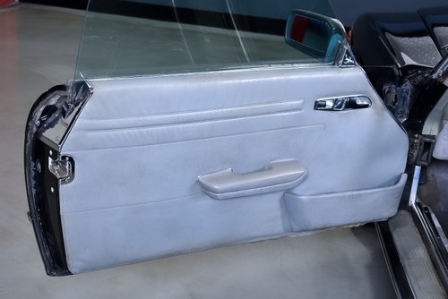 1989 Mercedes-Benz 560SL (R107) LHD En venta (imagen 20 de 93)