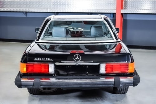 1989 Mercedes-Benz 560SL (R107) LHD En venta (imagen 63 de 93)