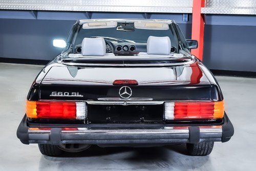 1989 Mercedes-Benz 560SL (R107) LHD En venta (imagen 13 de 93)