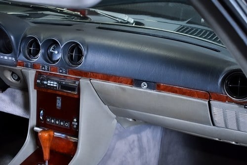 1989 Mercedes-Benz 560SL (R107) LHD En venta (imagen 34 de 93)